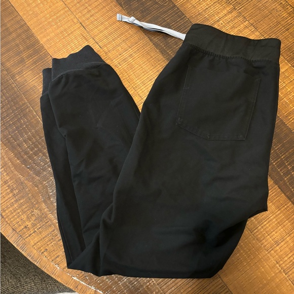 Figs Zamora jogger scrub pant - Picture 2 of 2